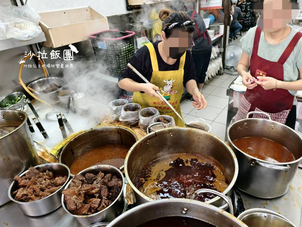 沒招牌也照樣爆排，每天大排長龍