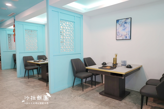 台北中山火鍋『九寨十鍋』四川麻辣火鍋，用餐不限時，有包廂