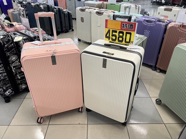 台中豐原行李箱特賣會,工廠直營廠拍,最低990元,後背包、胖胖箱、前開式行李箱 17 台中豐原行李箱特賣會,工廠直營廠拍,最低990元,後背包、胖胖箱、前開式行李箱