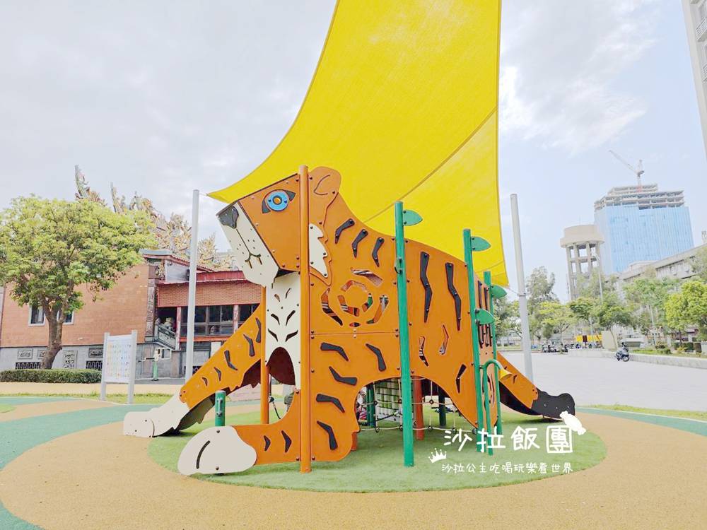 北投景點『軟橋公園』鄰里間寧靜小公園、虎爺溜滑梯