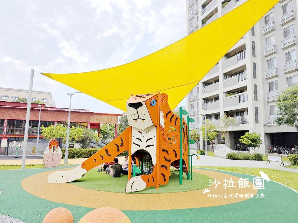 北投景點『軟橋公園』鄰里間寧靜小公園、虎爺溜滑梯