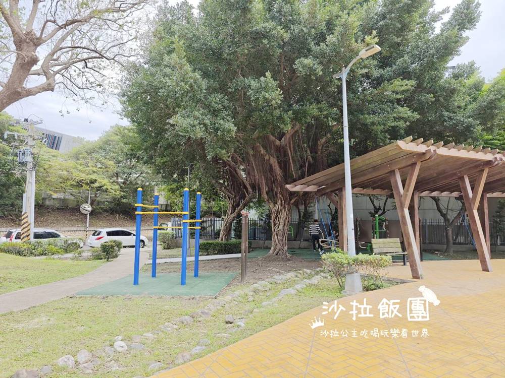 北投景點『軟橋公園』鄰里間寧靜小公園、虎爺溜滑梯