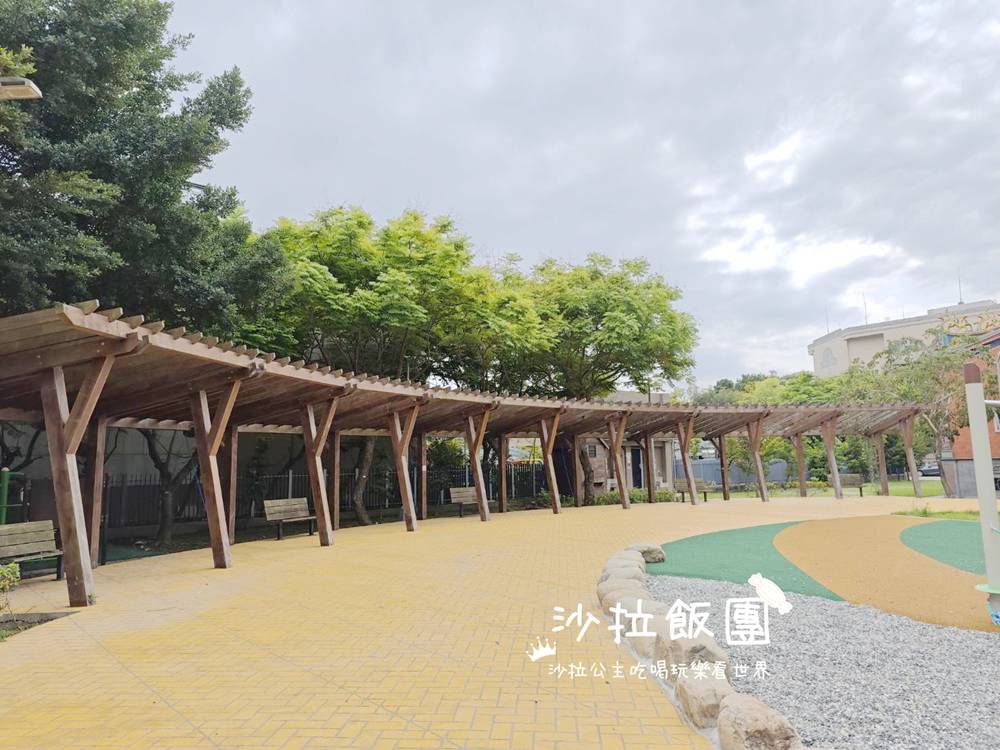 北投景點『軟橋公園』鄰里間寧靜小公園、虎爺溜滑梯