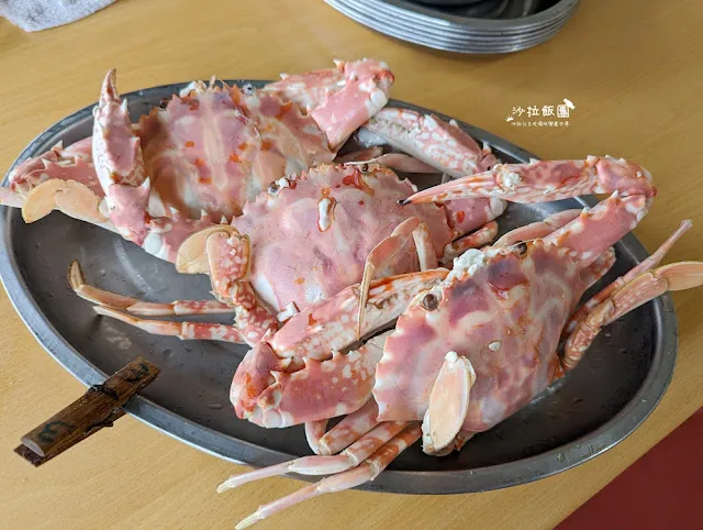 萬里美食懶人包、龜吼漁港大啖海鮮、萬里蟹、伴手禮