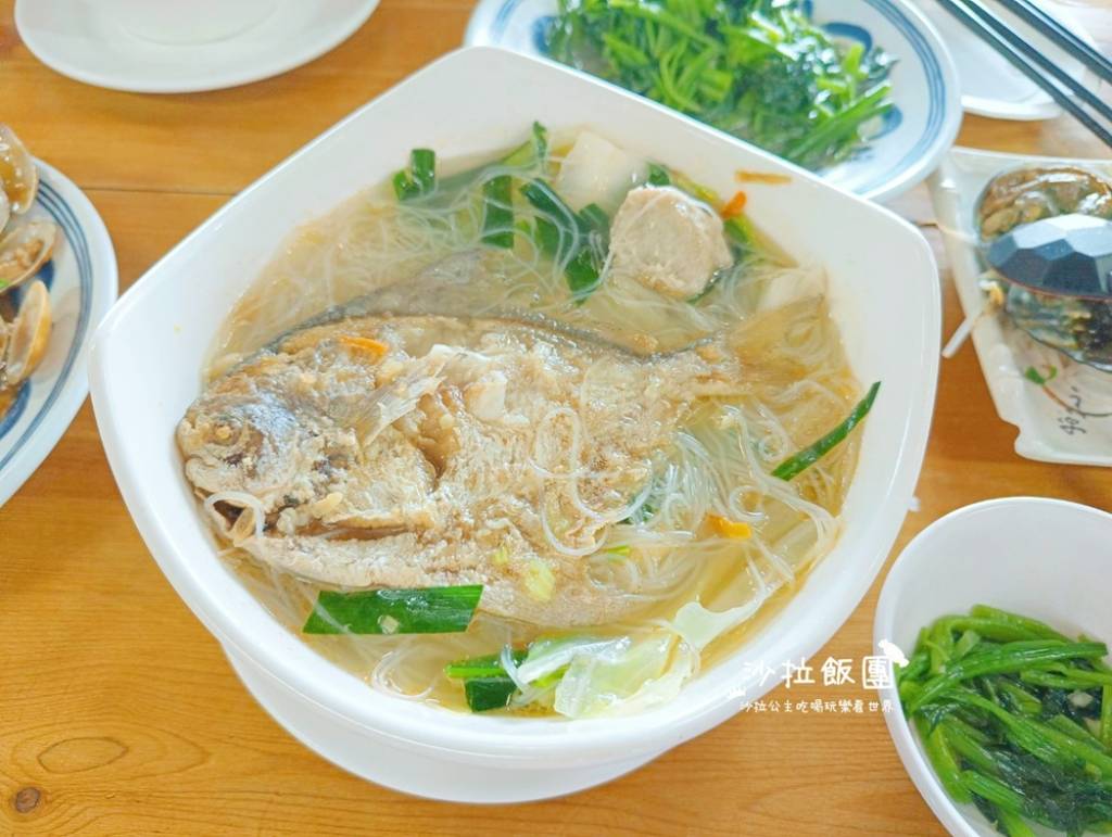 貢寮美食『卯澳船長平價小吃』小卷米粉,平日中午就客滿 10 貢寮美食『卯澳船長平價小吃』小卷米粉,平日中午就客滿