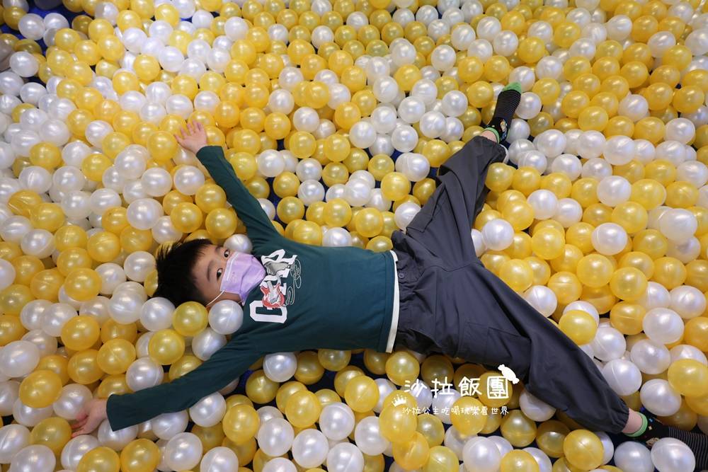 北海岸親子飯店『福泰翡翠灣渡假飯店』百坪親子遊戲室,每間都是海景房 58 北海岸親子飯店『福泰翡翠灣渡假飯店』百坪親子遊戲室,每間都是海景房