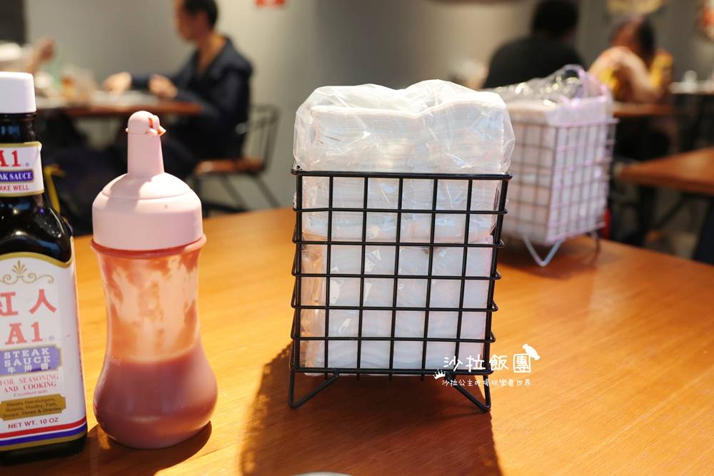 宜蘭冬山牛排『優來客牛排』假日需訂位