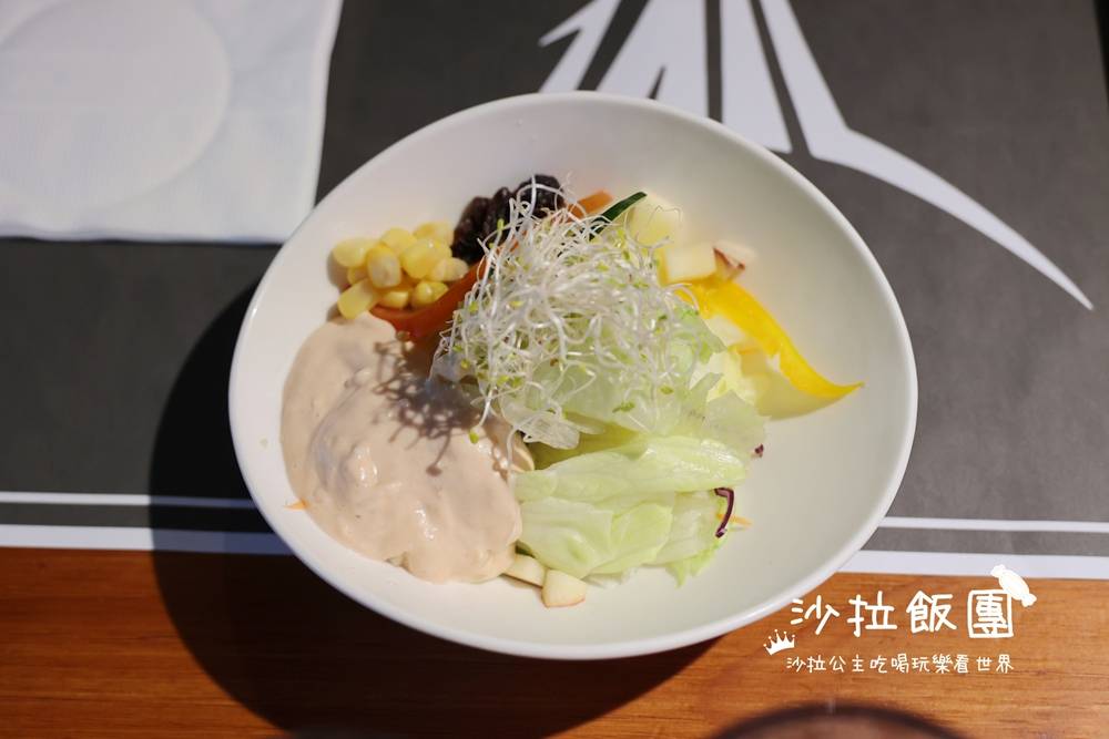 宜蘭冬山牛排『優來客牛排』假日需訂位