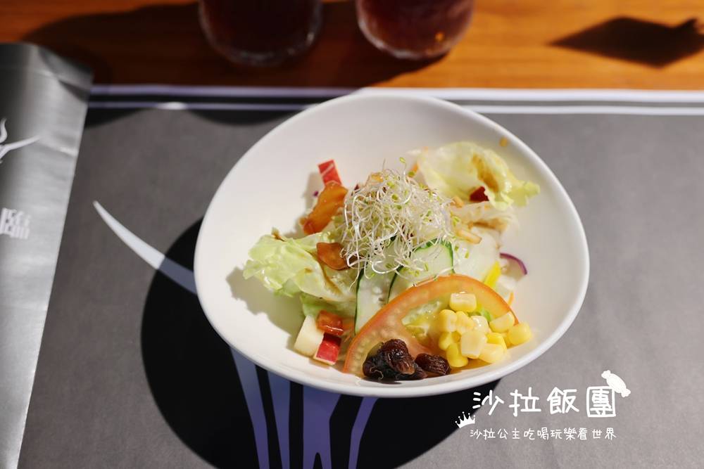 宜蘭冬山牛排『優來客牛排』假日需訂位