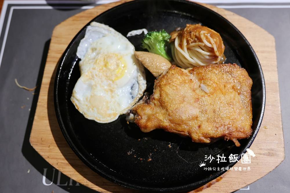 宜蘭冬山牛排『優來客牛排』假日需訂位