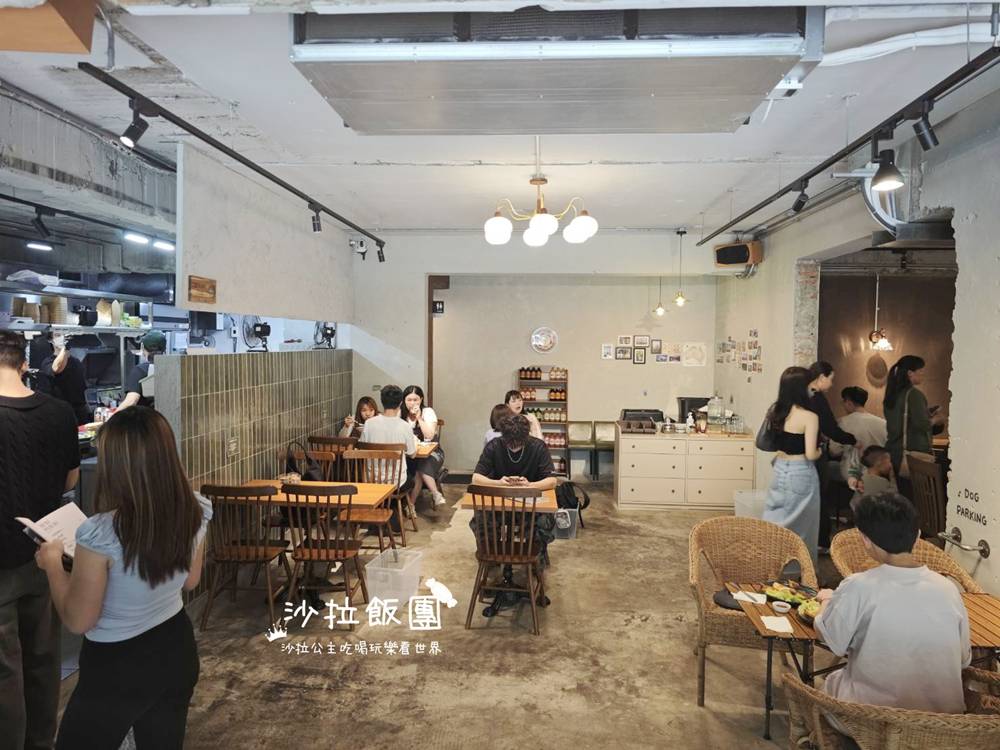 士林劍潭早午餐『HI MATE 』不限時早午餐，寵物友善、菜單