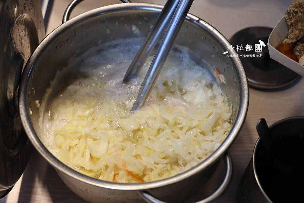 士林夜市美食『一派胡塩酵素臭豆腐(士林可愛店）』