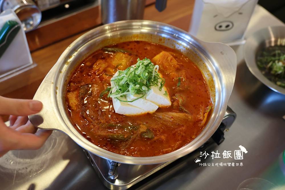 『金豬食堂 Gold Pig Taiwan』 韓式燒肉界唯一連續七年獲《米其林指南》必比登推薦