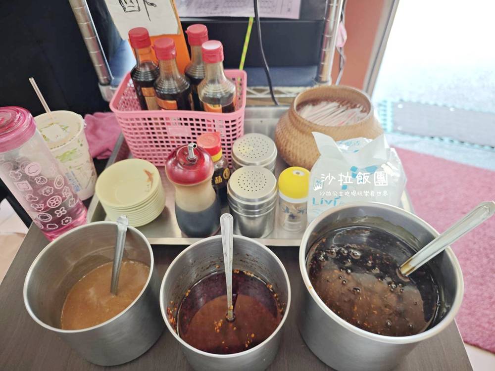 宜蘭美食『韓國沙茶魷魚焿』宜蘭老店、肉粽