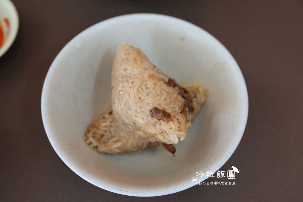宜蘭美食『韓國沙茶魷魚焿』宜蘭老店、肉粽