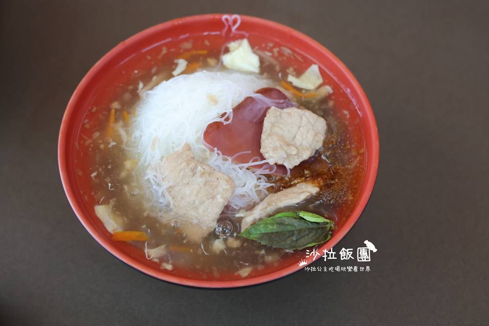 宜蘭美食『韓國沙茶魷魚焿』宜蘭老店、肉粽