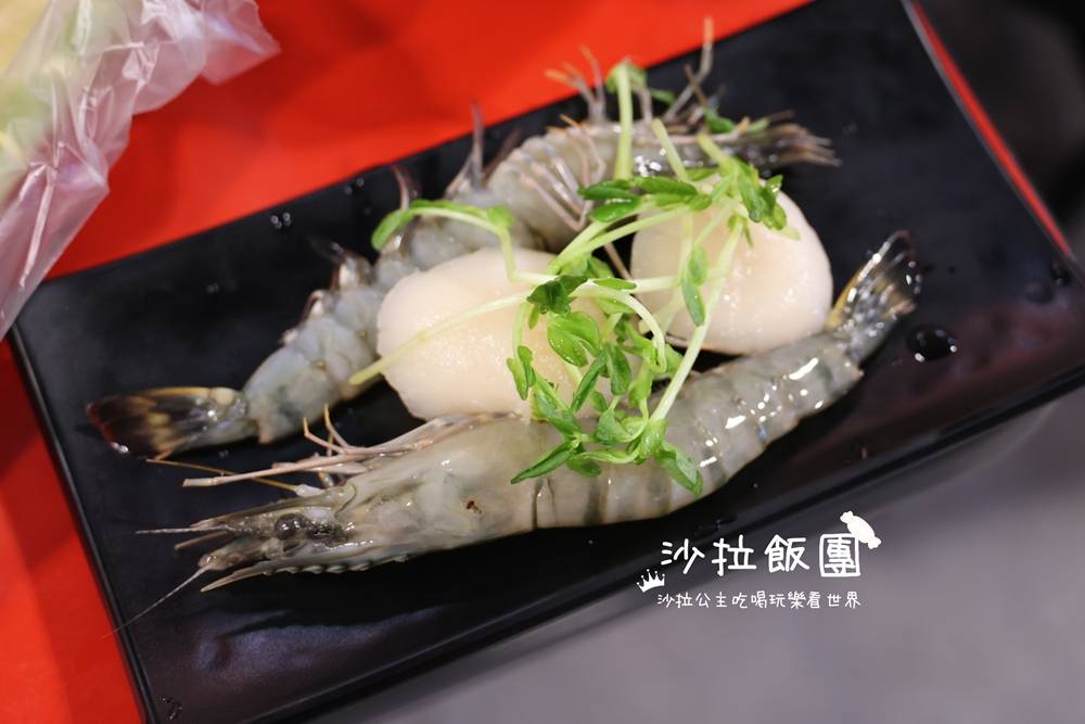 中山串串『擼吉霸』正宗成都四川麻辣串串火鍋,一串10元,宵夜 31 中山串串『擼吉霸』正宗成都四川麻辣串串火鍋,一串10元,宵夜