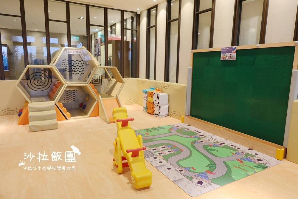 宜蘭羅東最高親子飯店『村却國際溫泉酒店』高空酒吧、泳池、溫泉 52 宜蘭羅東最高親子飯店『村却國際溫泉酒店』高空酒吧、泳池、溫泉