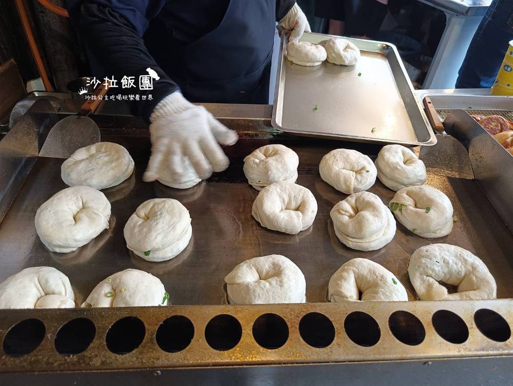 淡水美食『蘆洲王家手作蔥餅』排隊人氣小吃 8 淡水美食『蘆洲王家手作蔥餅』排隊人氣小吃