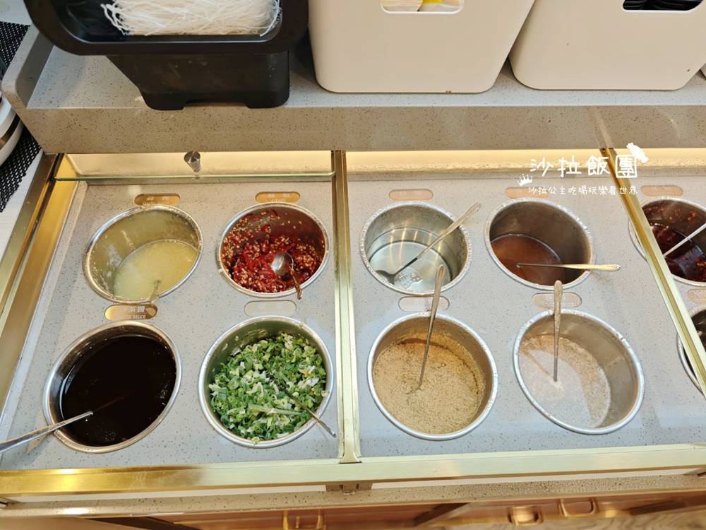 北投火鍋『六扇門時尚鍋物-北投懷德店』副餐、飲料吃到飽 8 北投火鍋『六扇門時尚鍋物-北投懷德店』副餐、飲料吃到飽