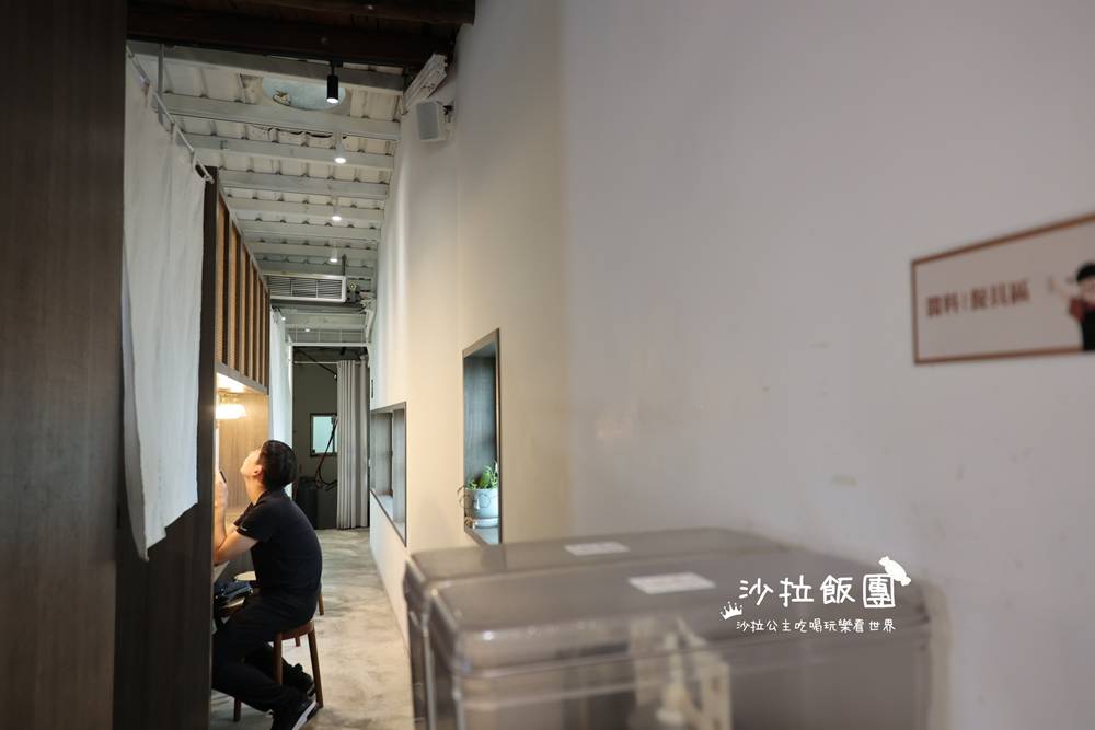 羅東美食『吾春牛肉麵』提供紅茶免費喝