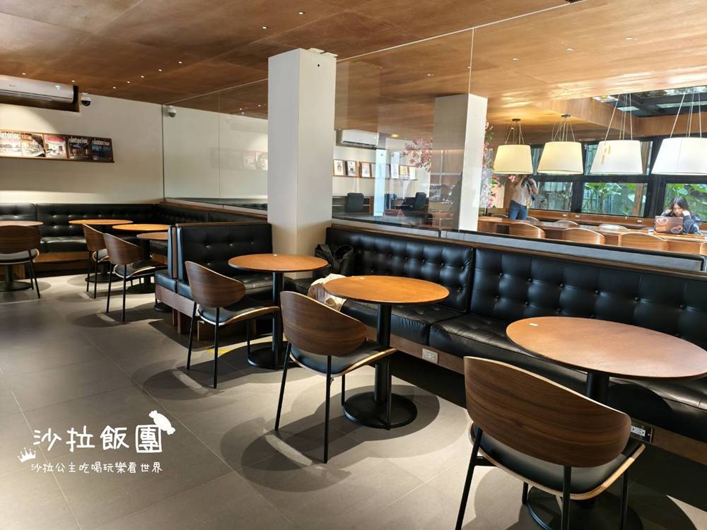 士林芝山咖啡廳『CE LIB-RARY 天母店』不限時辦公送美式咖啡喝到飽