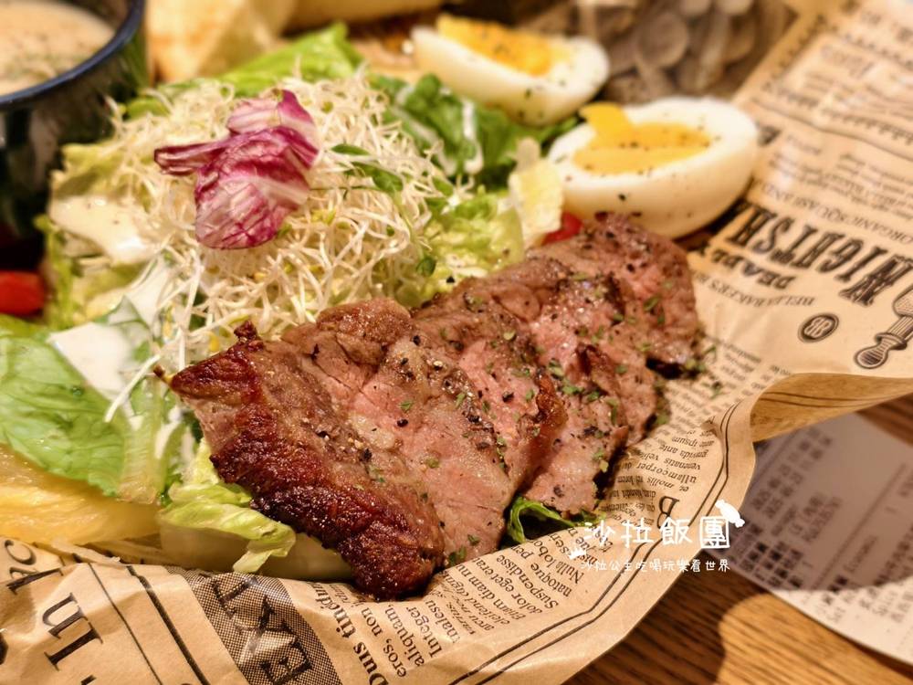 士林芝山咖啡廳『CE LIB-RARY 天母店』不限時辦公送美式咖啡喝到飽