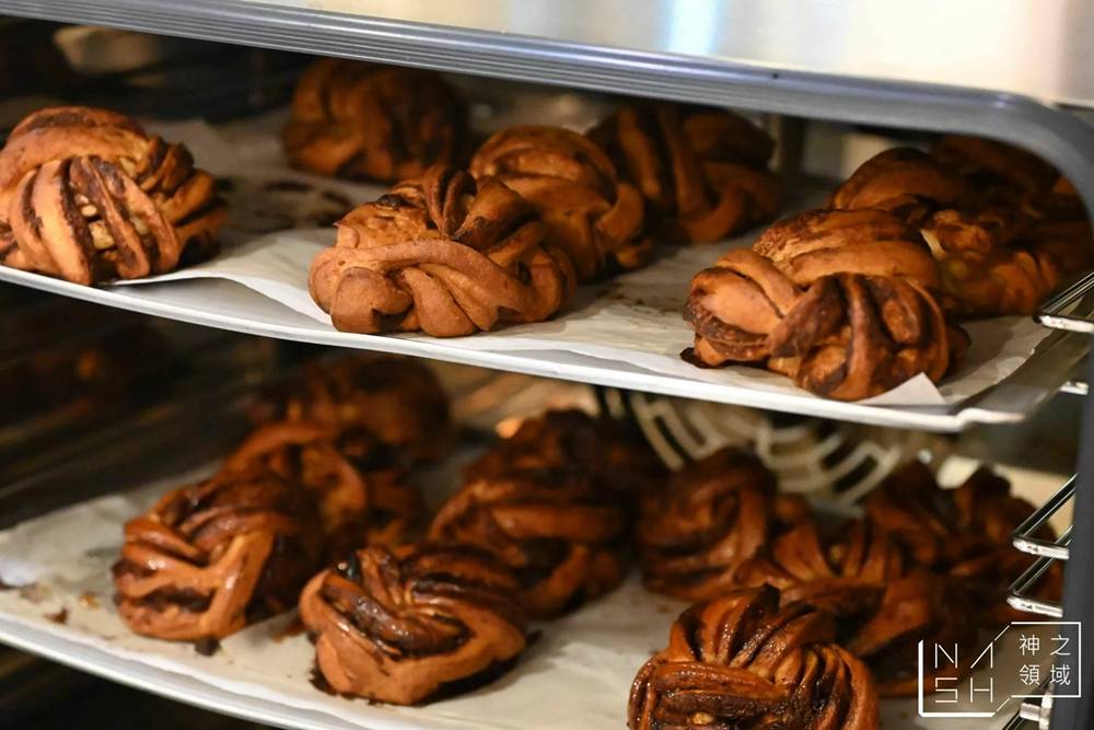 士林芝山咖啡廳『R．U COFFEE』好吃肉桂捲