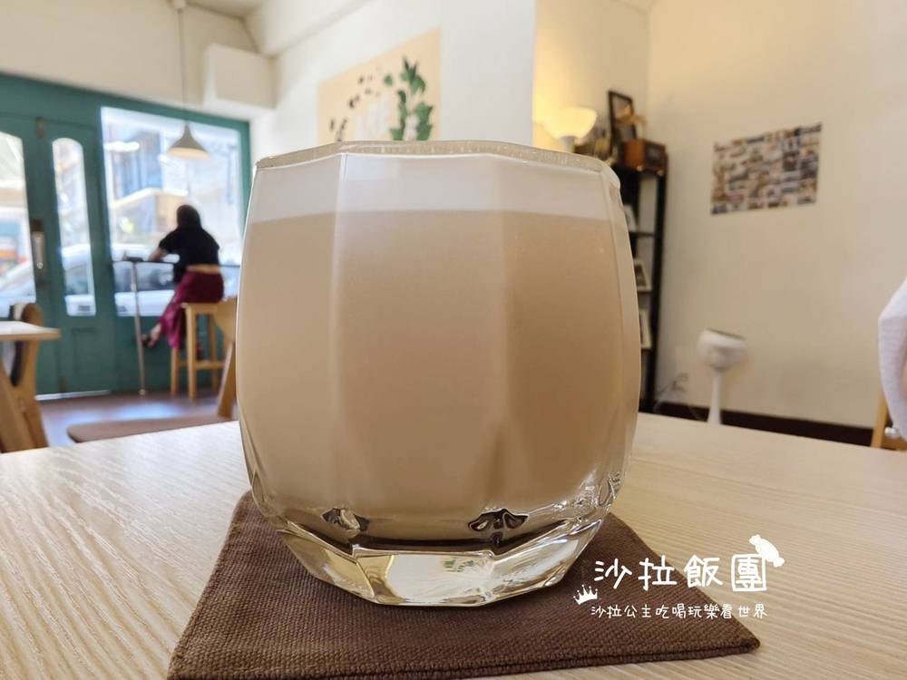 士林芝山咖啡廳『R．U COFFEE』好吃肉桂捲