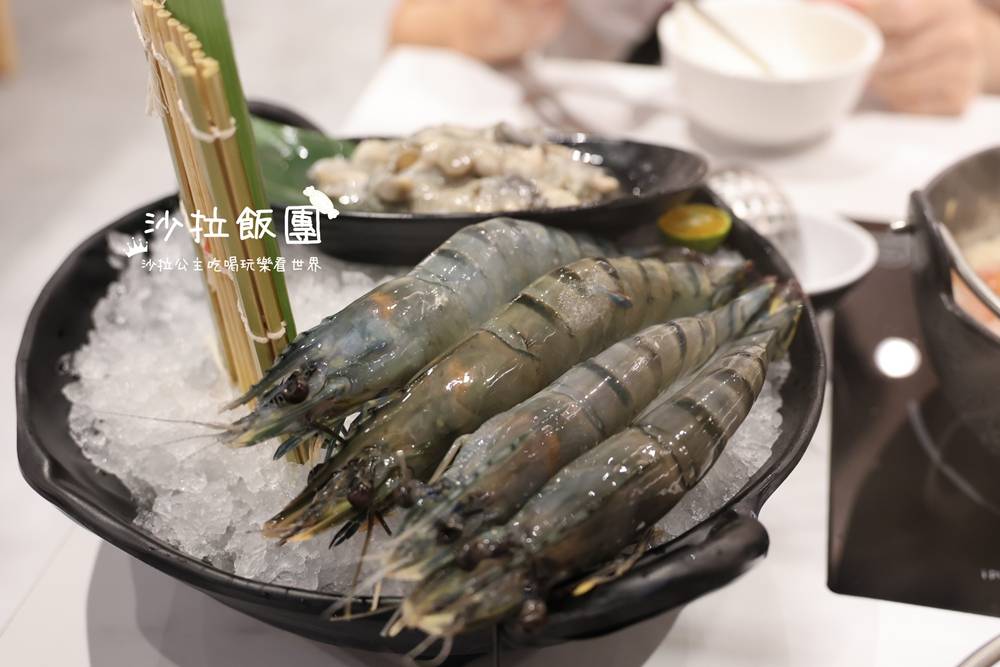 士林火鍋新開幕『築間鍋物士林承德店』自助吧無限供應