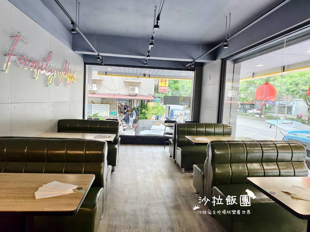 士林高CP值吃到飽『貴族世家mini 士林承德店』299元吃到飽