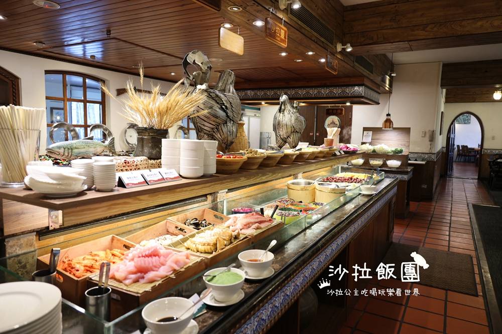 花蓮吃到飽『花蓮理想大地里拉餐廳』Buffet吃到飽