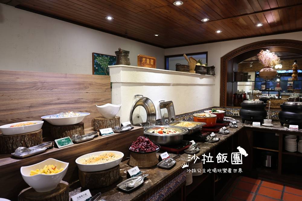 花蓮吃到飽『花蓮理想大地里拉餐廳』Buffet吃到飽 14 花蓮吃到飽『花蓮理想大地里拉餐廳』Buffet吃到飽
