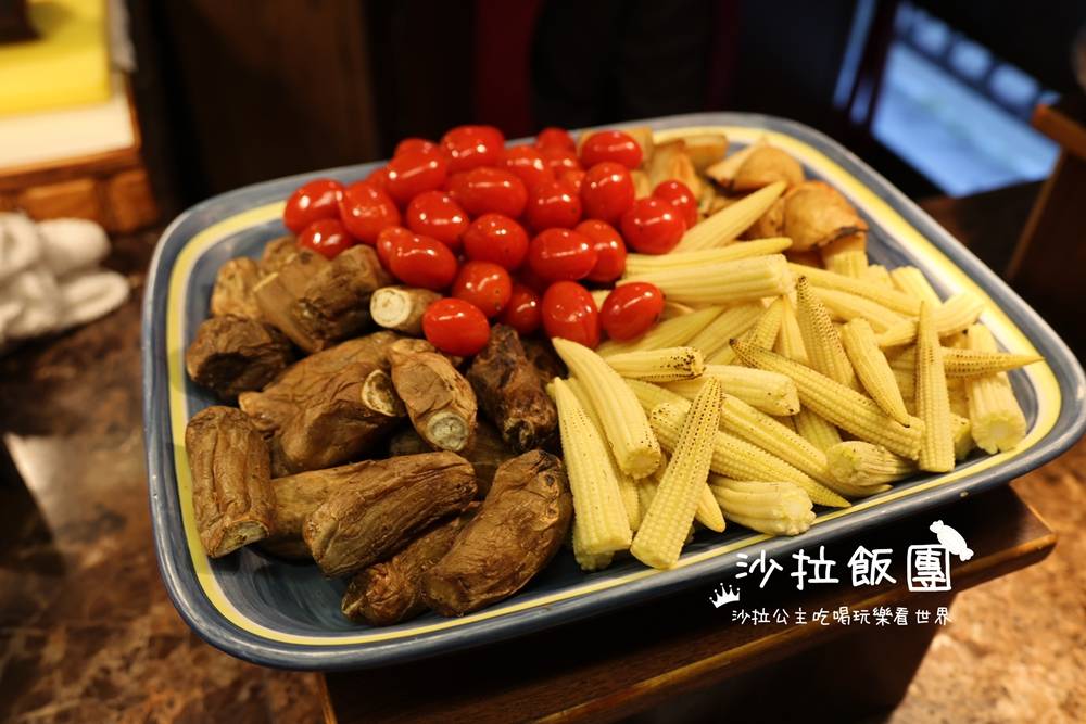 花蓮吃到飽『花蓮理想大地里拉餐廳』Buffet吃到飽 17 花蓮吃到飽『花蓮理想大地里拉餐廳』Buffet吃到飽