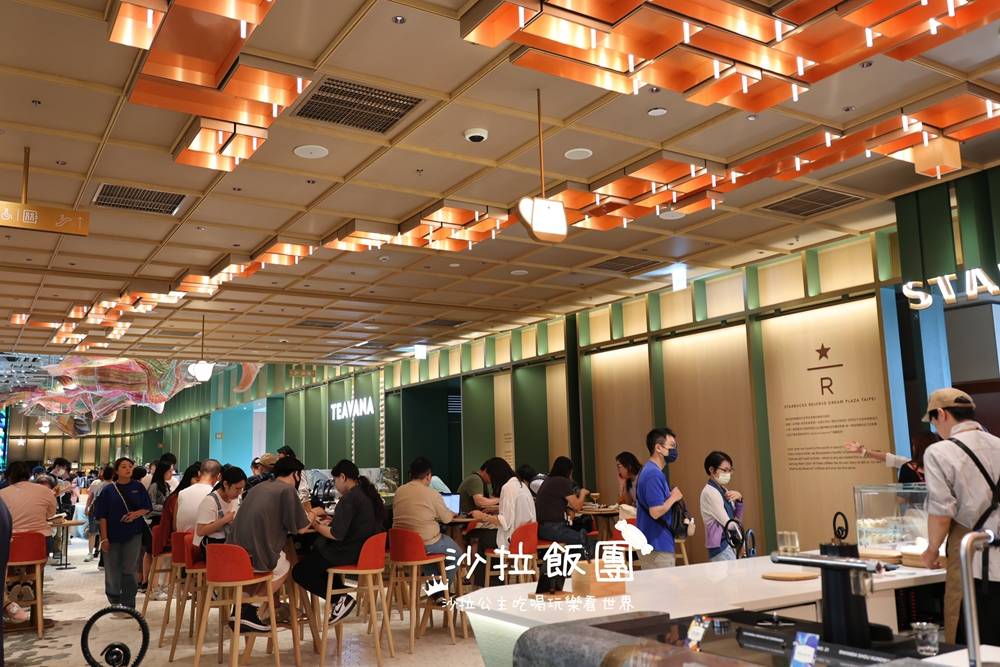 全台最大星巴克,千坪星巴克門市進駐Dream Plaza 7 全台最大星巴克,千坪星巴克門市進駐Dream Plaza