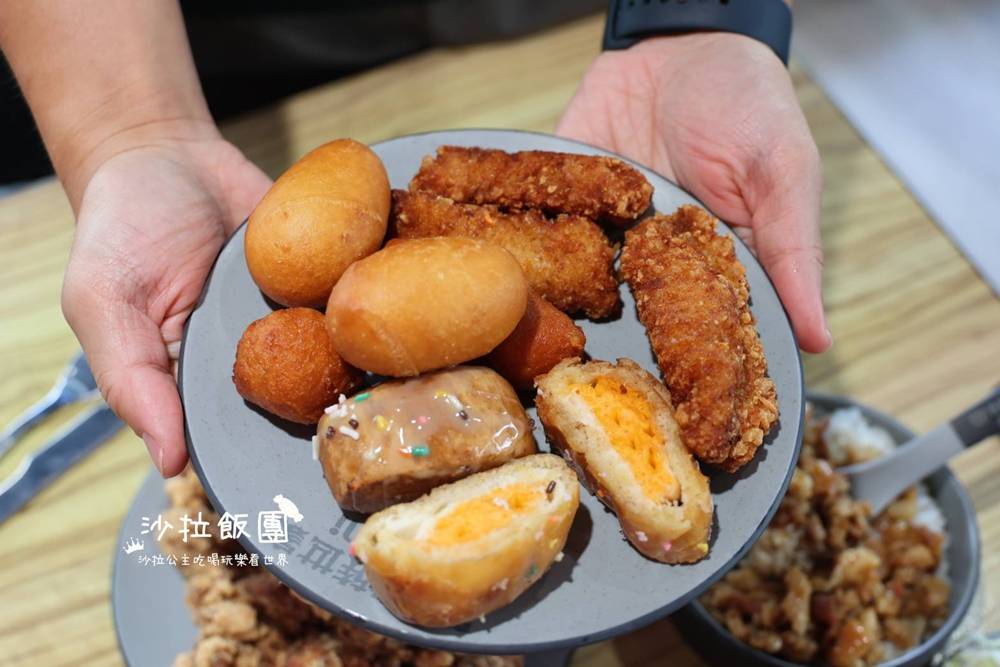 士林高CP值吃到飽『貴族世家mini 士林承德店』299元吃到飽