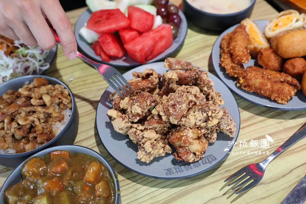 士林高CP值吃到飽『貴族世家mini 士林承德店』299元吃到飽