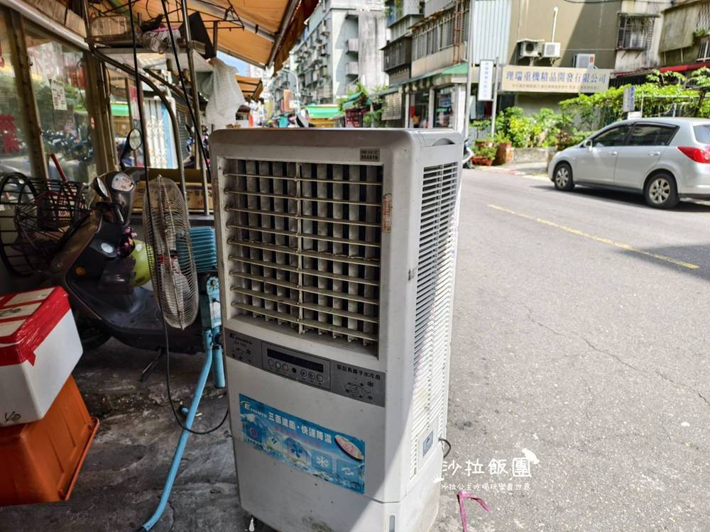 士林劍潭美食『劍潭榮宗麵線』平日生意也很好 5 士林劍潭美食『劍潭榮宗麵線』平日生意也很好