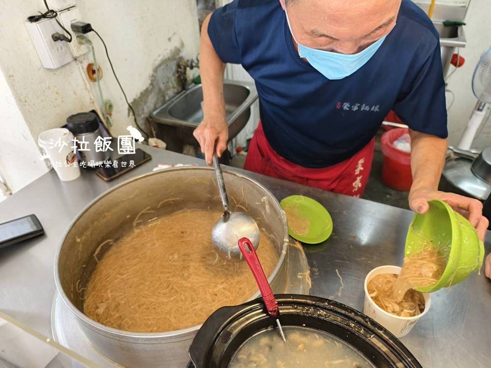 士林劍潭美食『劍潭榮宗麵線』平日生意也很好 6 士林劍潭美食『劍潭榮宗麵線』平日生意也很好
