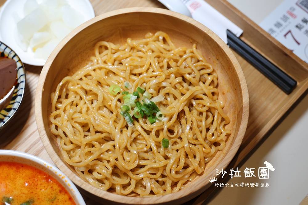 士林芝山美食『大師兄銷魂麵舖PLUS芝山店』甜湯、飲料、湯品無限續 13 士林芝山美食『大師兄銷魂麵舖PLUS芝山店』甜湯、飲料、湯品無限續