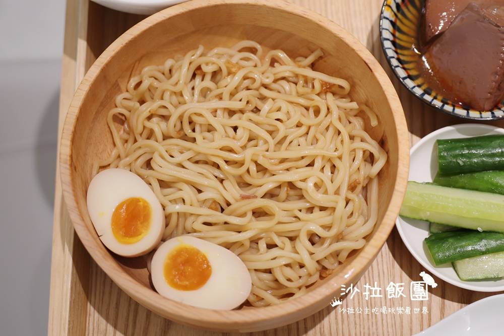 士林芝山美食『大師兄銷魂麵舖PLUS芝山店』甜湯、飲料、湯品無限續 21 士林芝山美食『大師兄銷魂麵舖PLUS芝山店』甜湯、飲料、湯品無限續