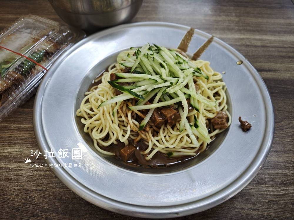 士林好吃涼麵『冷記涼麵士林夜市基河店』劍潭捷運站 7 士林好吃涼麵『冷記涼麵士林夜市基河店』劍潭捷運站