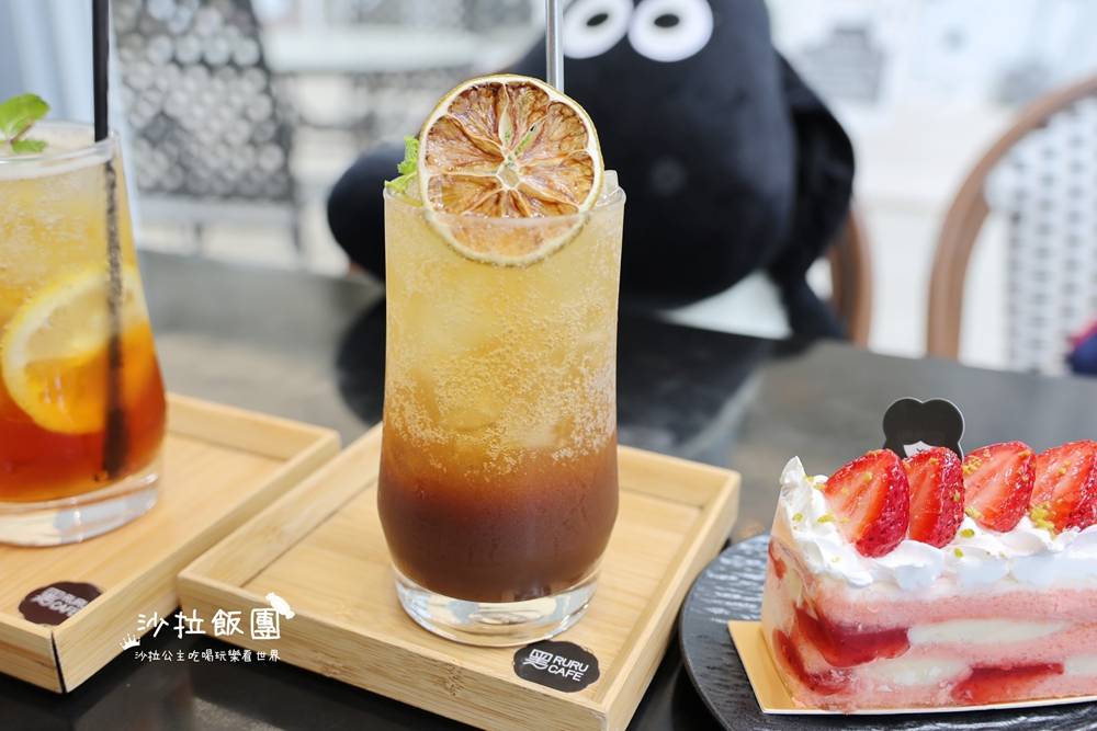 宜蘭咖啡『黑RURU CAFE』熊貓羊、笑笑羊互動、宜蘭景點