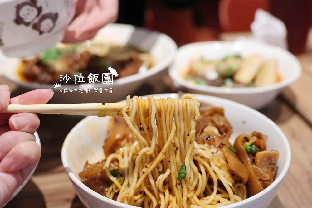 宜蘭五結美食『五吉小館』牛肉麵、牛肉捲餅、蹄花麵 15 宜蘭五結美食『五吉小館』牛肉麵、牛肉捲餅、蹄花麵