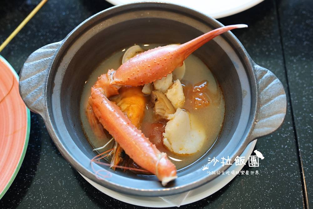 桃園吃到飽『田園西餐廳-福容大飯店桃園機場捷運A8』泰式料理吃到飽