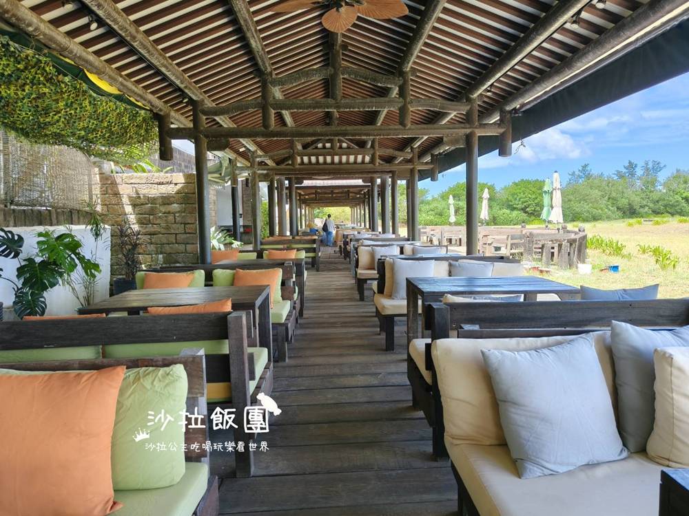 貢寮海景咖啡廳『藍灣咖啡鹽寮店』藍灣海濱休憩園區 14 貢寮海景咖啡廳『藍灣咖啡鹽寮店』藍灣海濱休憩園區