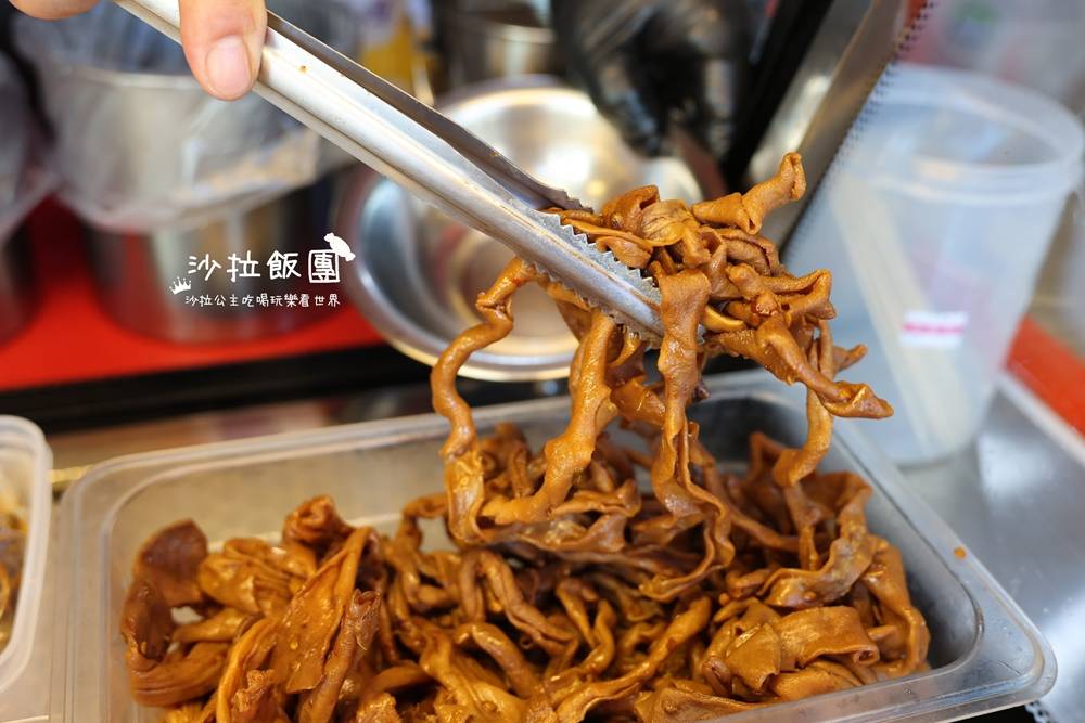 天母美食『追蕾醬香黑鴨』古法滷製無醬，夜市新人氣王