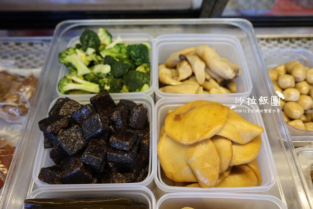 天母美食『追蕾醬香黑鴨』古法滷製無醬，夜市新人氣王