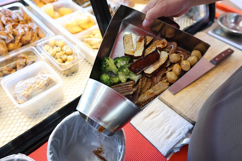 天母美食『追蕾醬香黑鴨』古法滷製無醬，夜市新人氣王