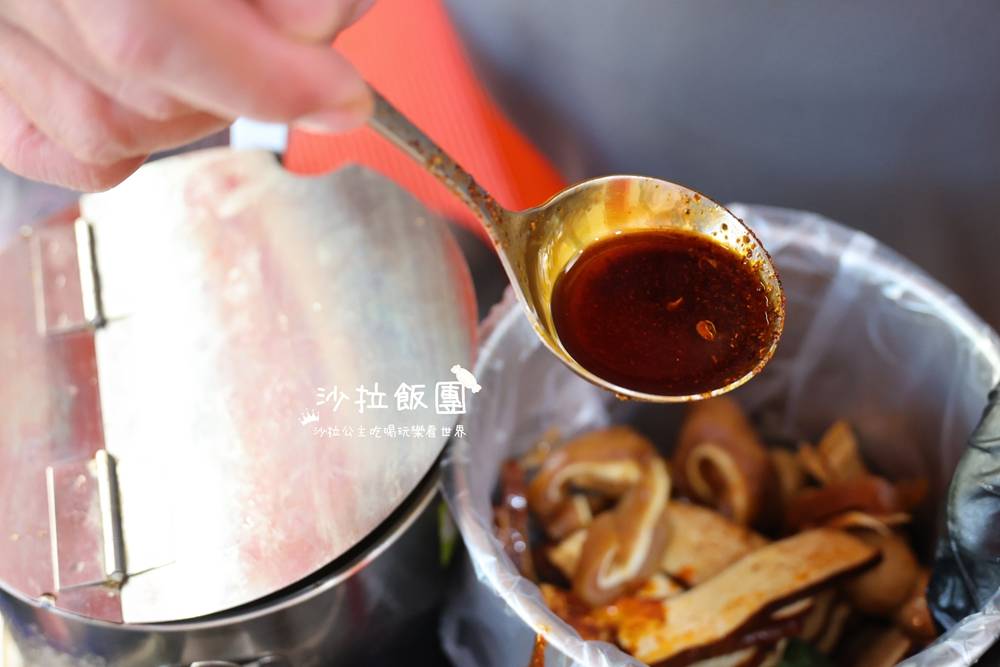 天母美食『追蕾醬香黑鴨』古法滷製無醬，夜市新人氣王